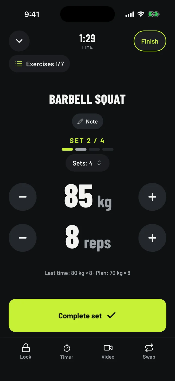 Log every set: Big numbers, last time and your plan side by side.